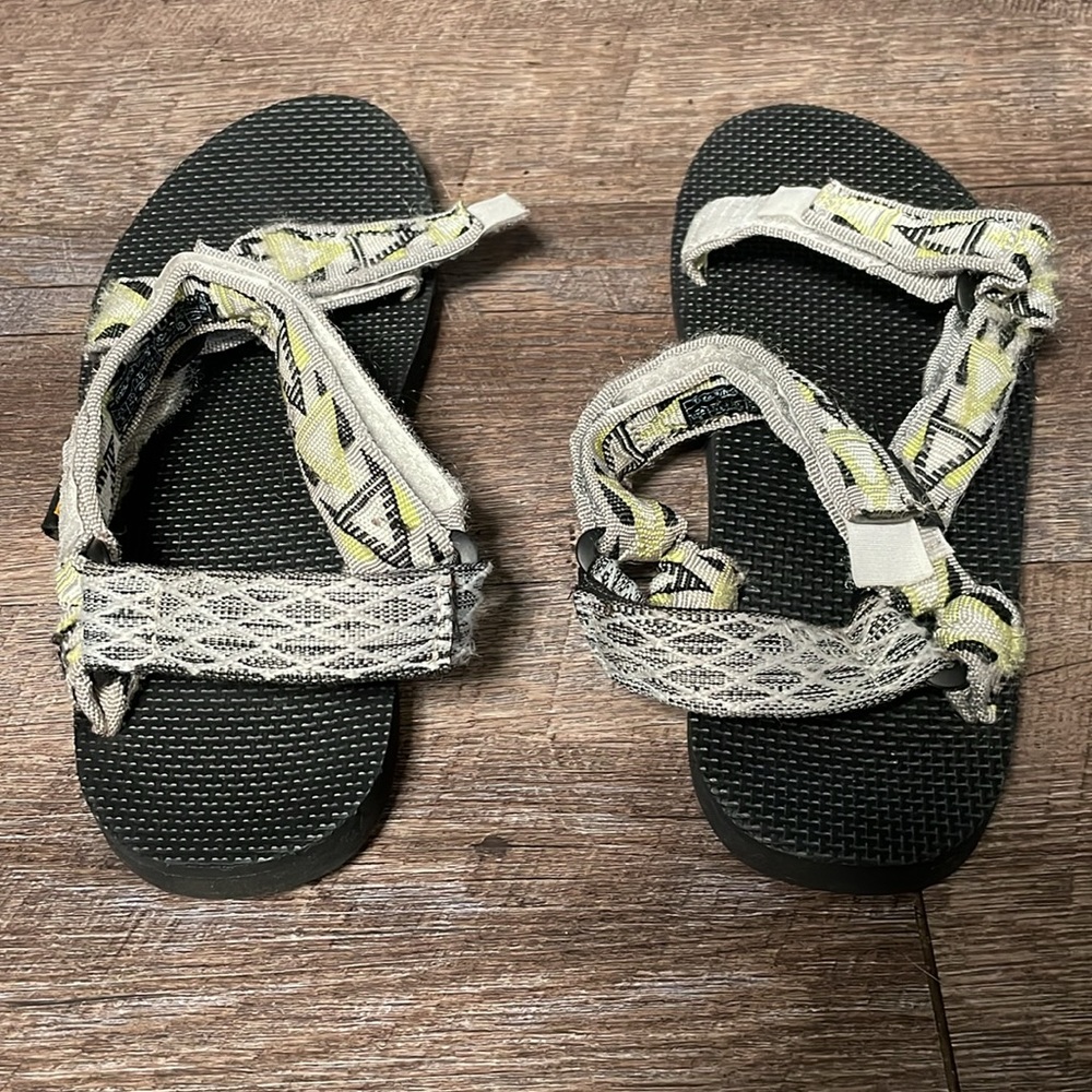 Teva gladiator sandals - Picture 3 of 5